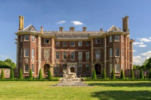 Gifted to William Murray by King Charles I in 1626, Ham House was transformed by William and his wife Catherine, and later their daughter and heir Elizabeth. Ham House and Garden